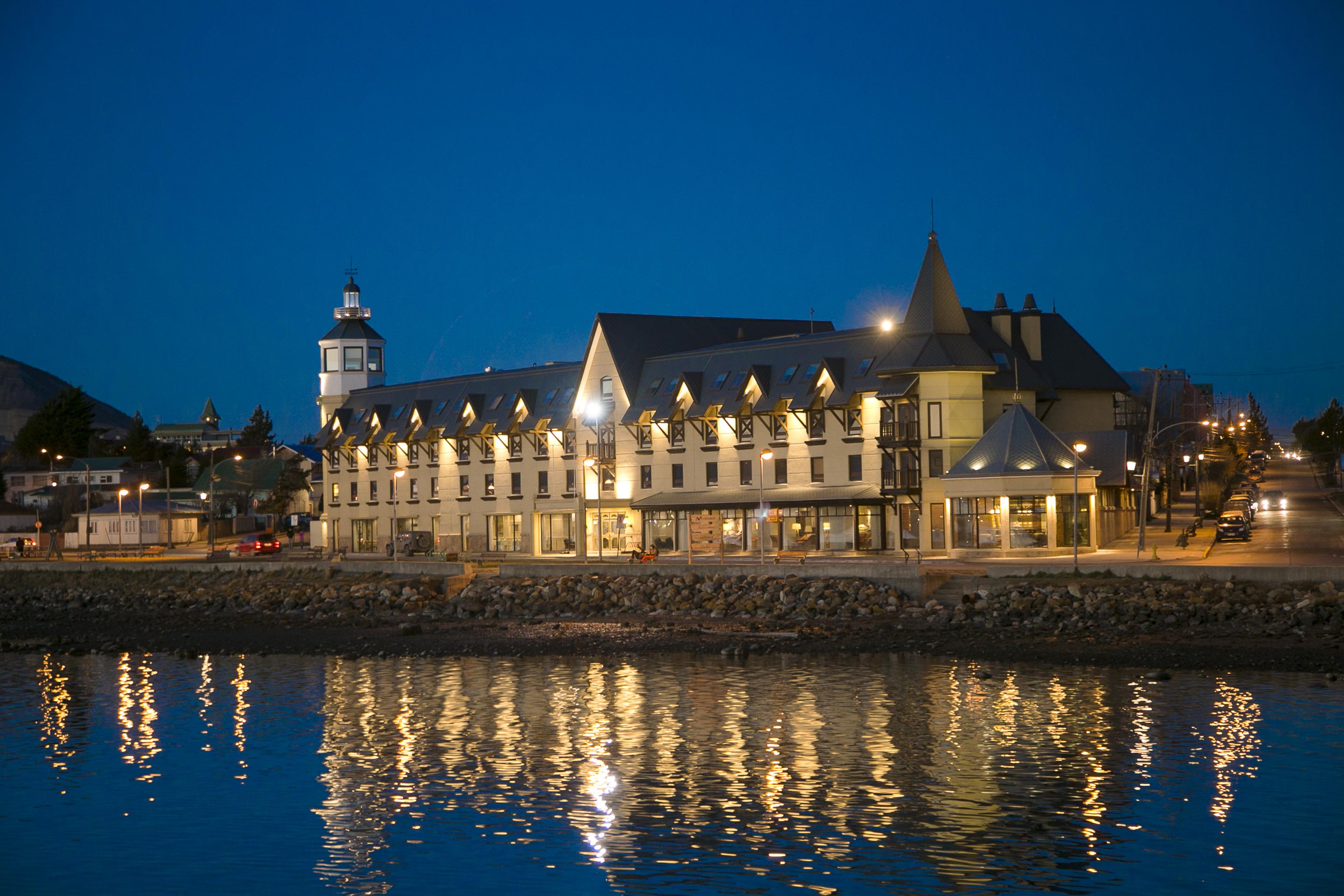 Hotel Costaustralis Puerto Natales Buitenkant foto