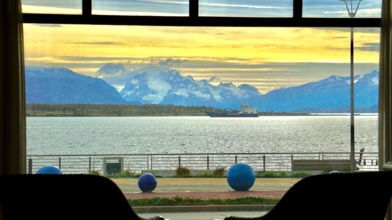 Hotel Costaustralis Puerto Natales Buitenkant foto