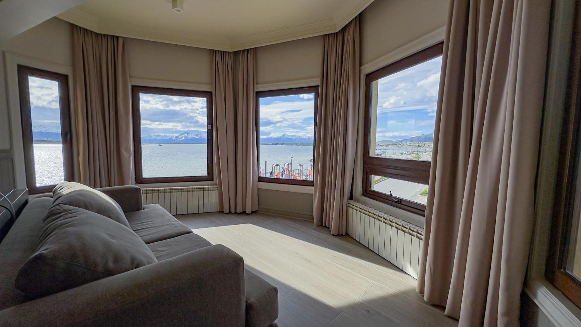 Hotel Costaustralis Puerto Natales Buitenkant foto